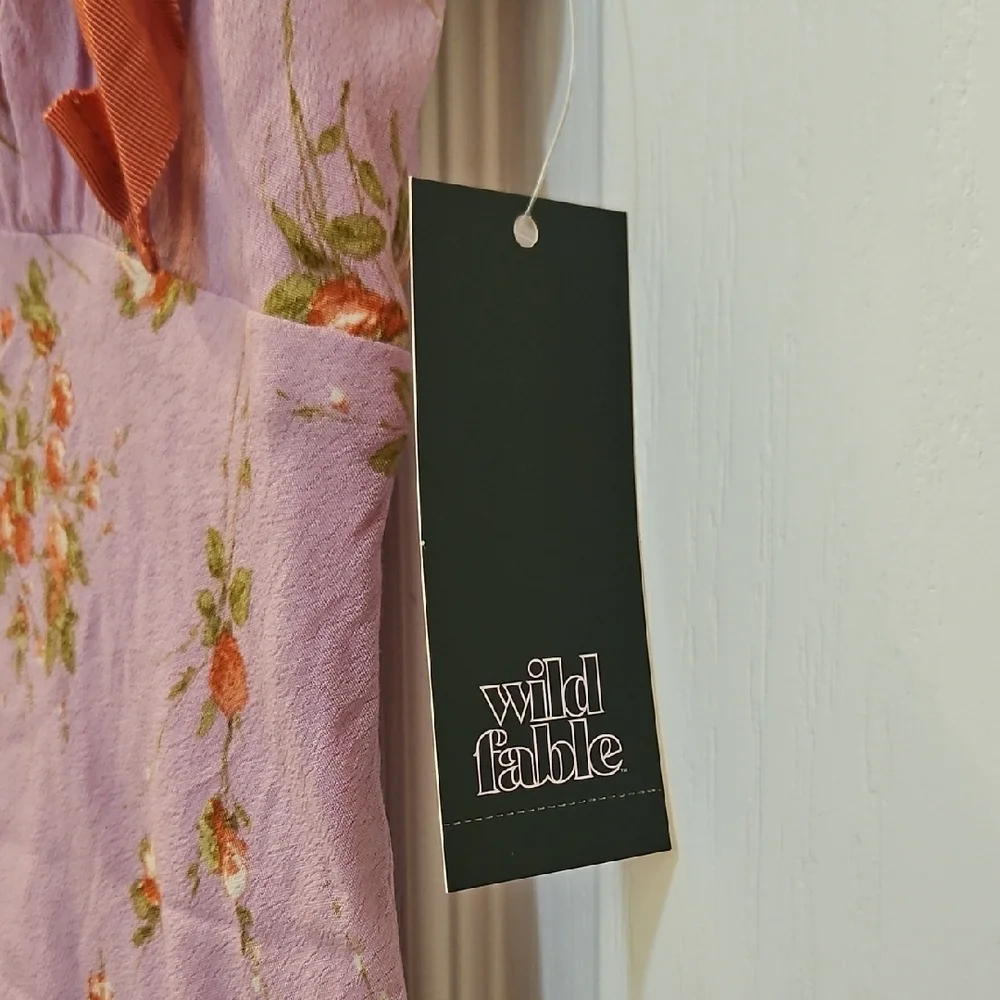 Wild Fable Short Sleeve V-Neck Flutter Sleeve Mini A-Line Dress Pink Floral - Picture 6 of 9